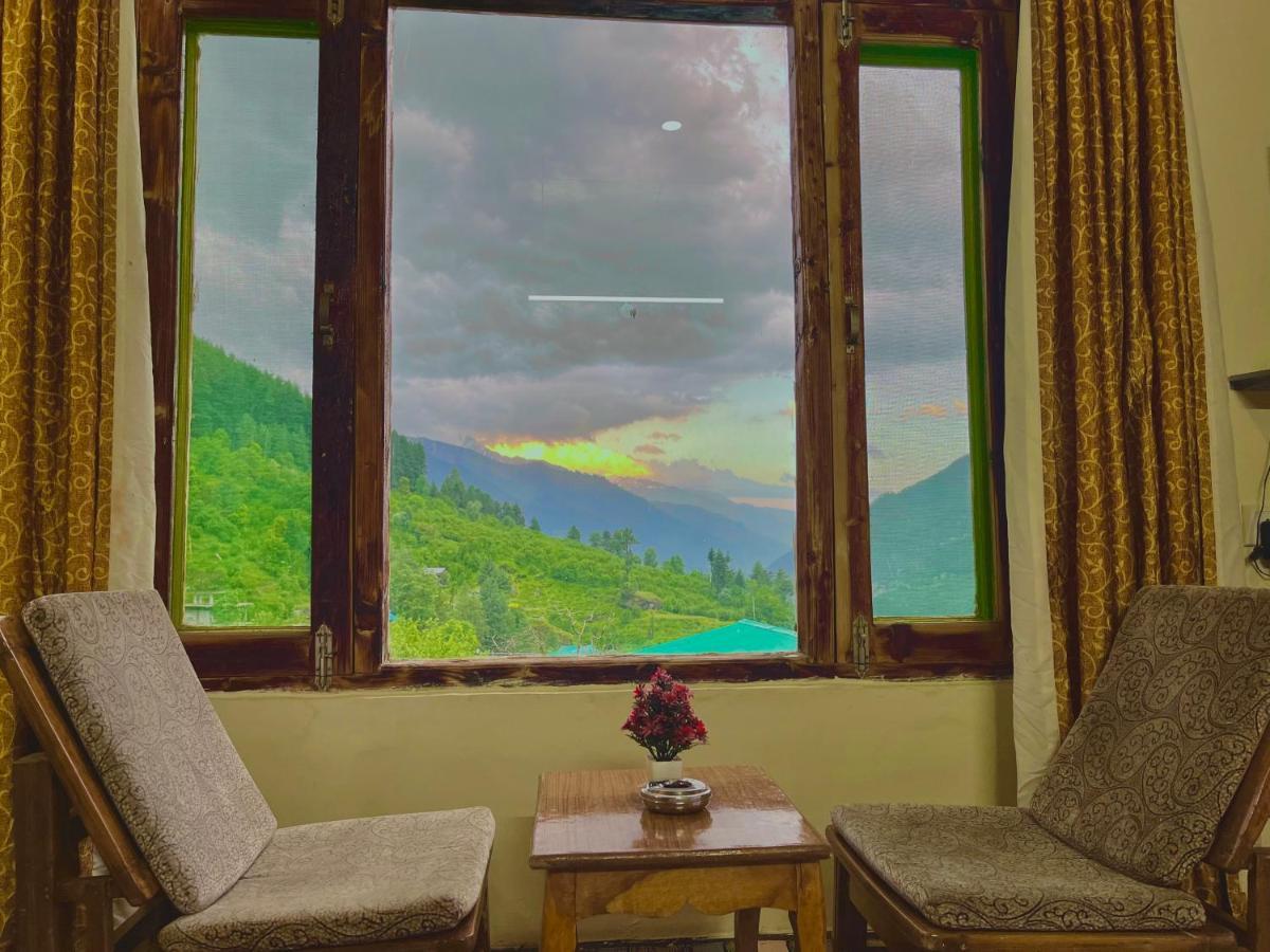 Naina Spring Resort, Manali - Away From City Hustle Ngoại thất bức ảnh